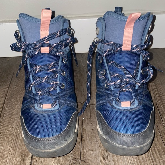 Quechua Women’s Hiking Boots - Picture 4 of 5